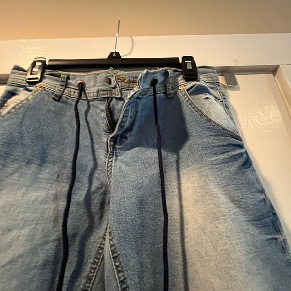 Small jeans - Picture 3 of 5